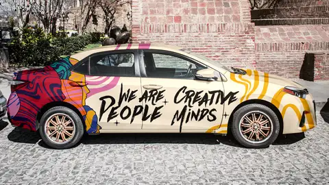 Folie wylewane – wielki format jest wszędzie