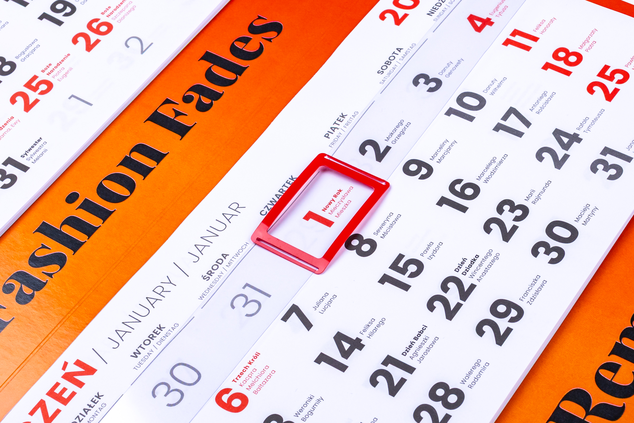 Kalendarze trójdzielne PREMIUM - główka wypukła tektura lita z gąbką