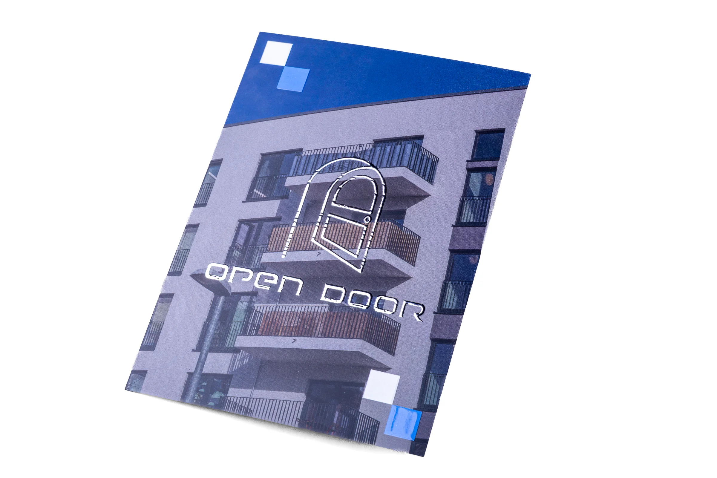 Ulotki cięte Premium - lakier wybiórczy UV 3D + srebrzenie