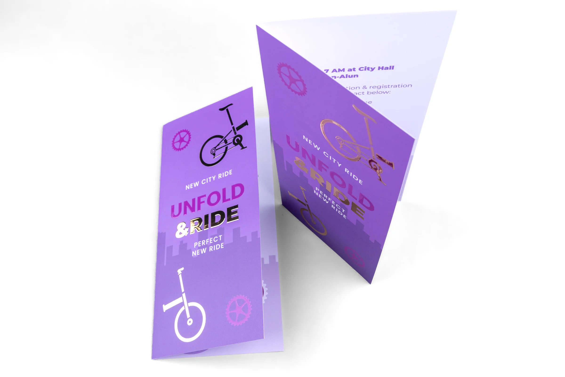 Ulotki składane Premium - lakier wybiórczy UV + złocenie 3D - ozdobne napisy