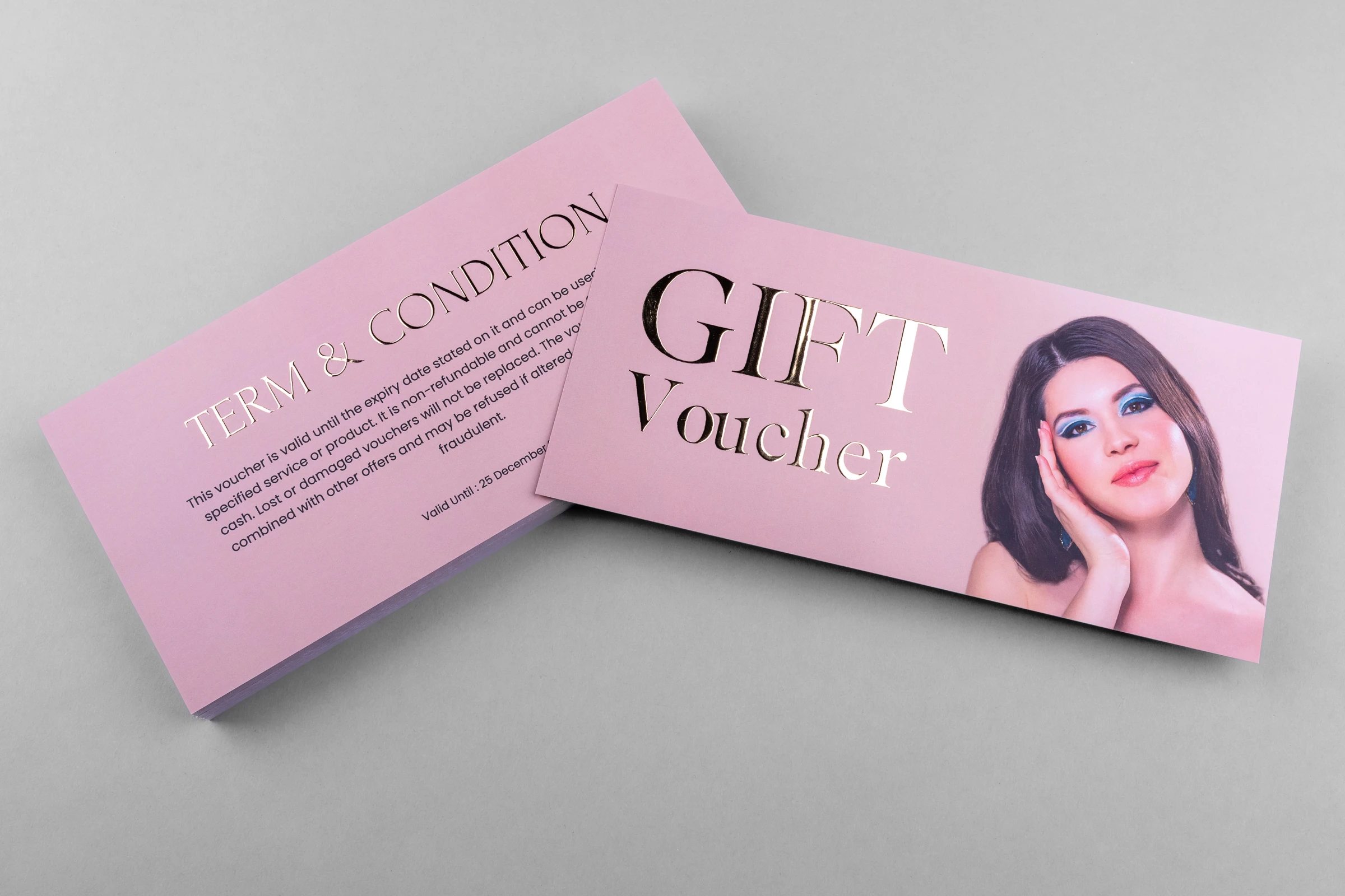 Vouchery cięte folia złota Premium 3D