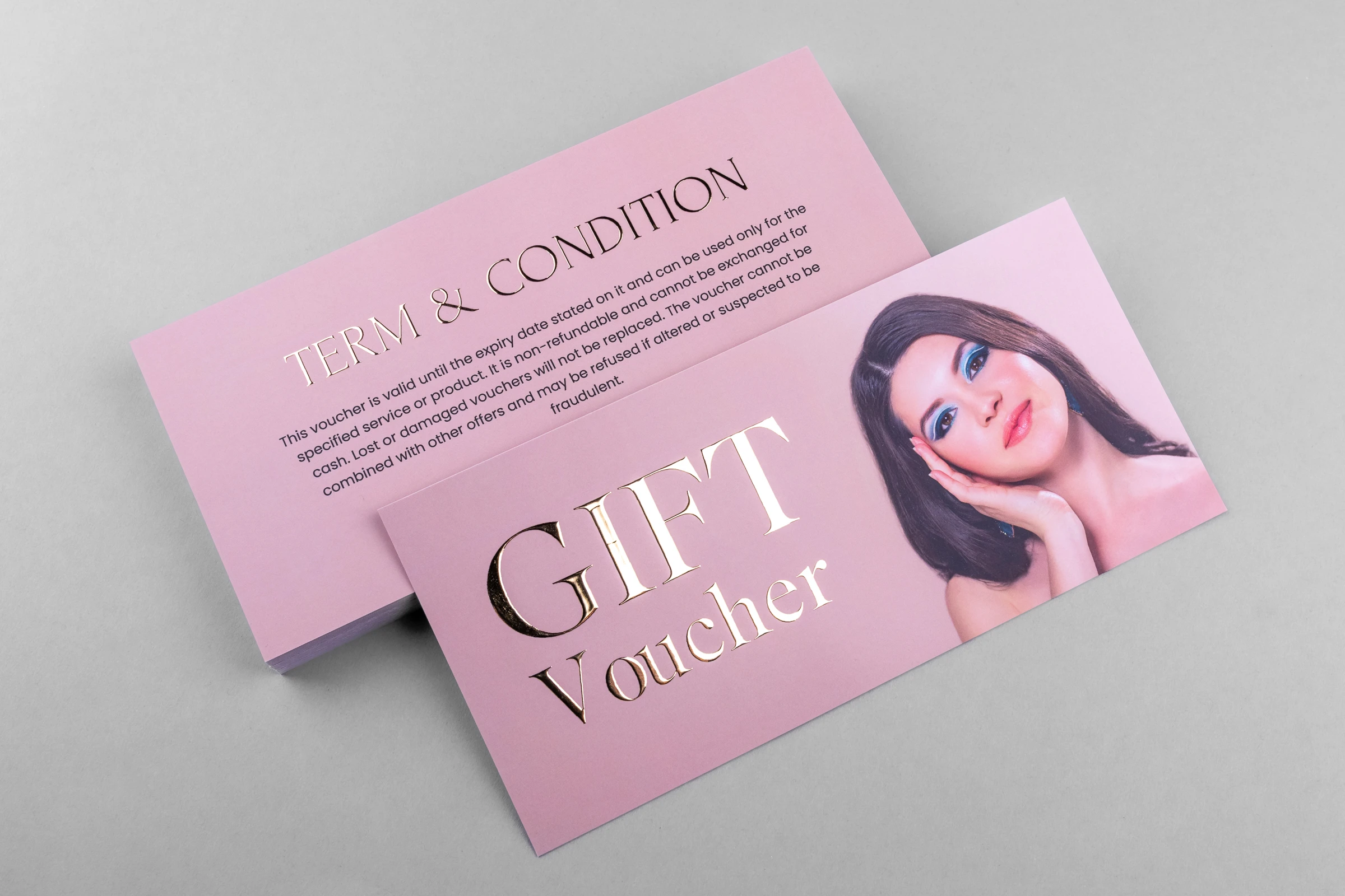 Vouchery cięte folia złota Premium 3D